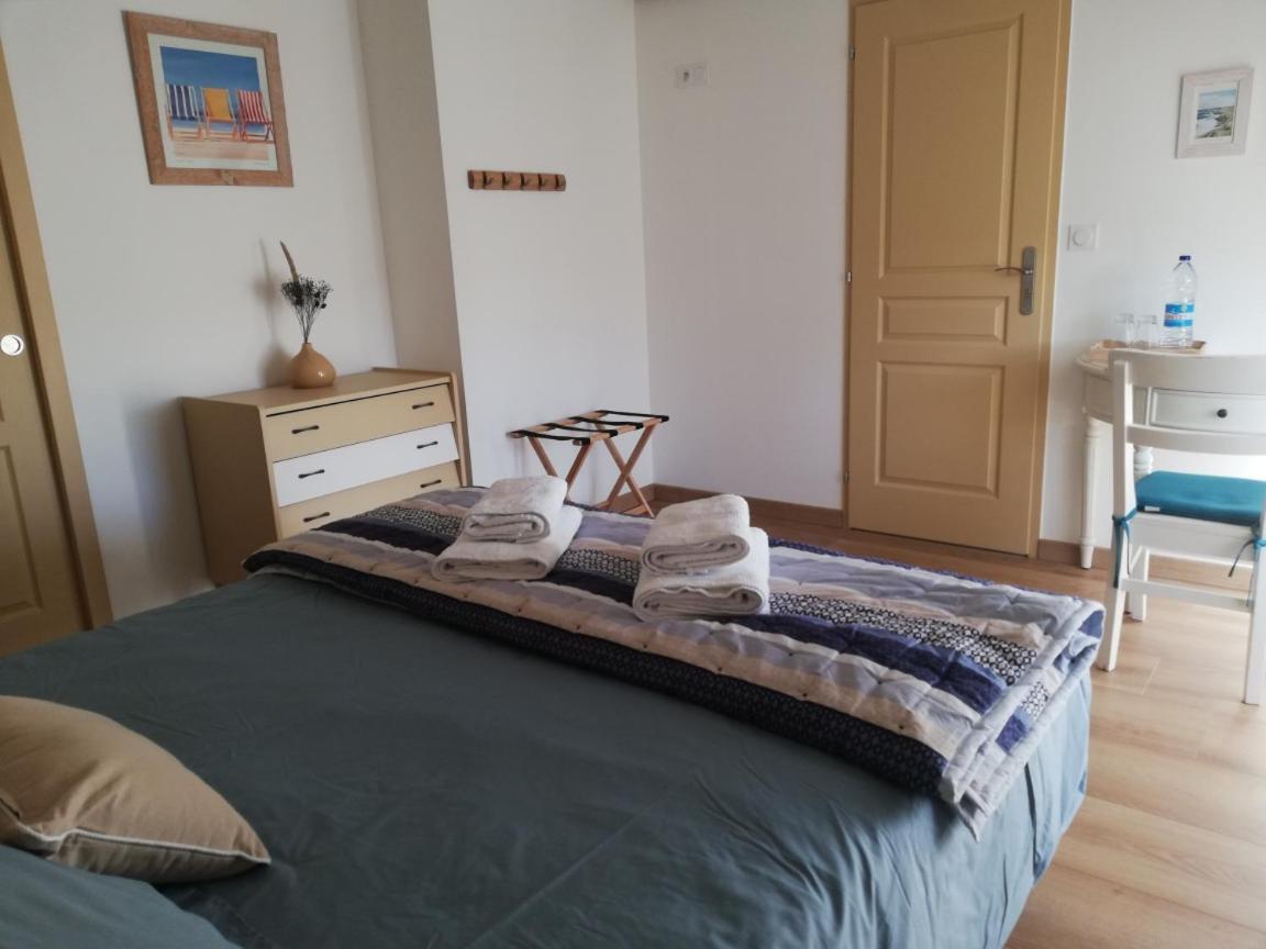 Chambres D'Hotes Des Hirondelles Beaussais Sur Mer Kültér fotó